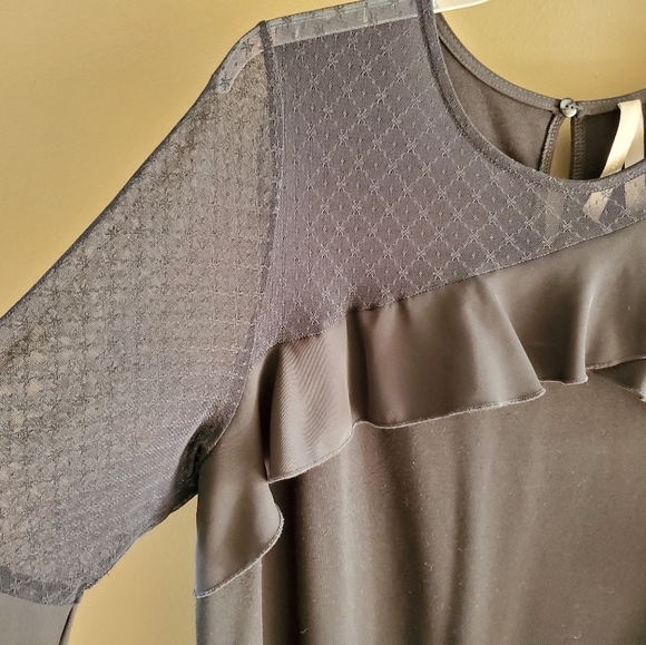 Knee length black dress, penningtons, size 1x - Picture 2 of 4